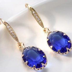 Shiny Oval Shape Blue Dangle Earrings Inlaid with Cubic Zirconia New